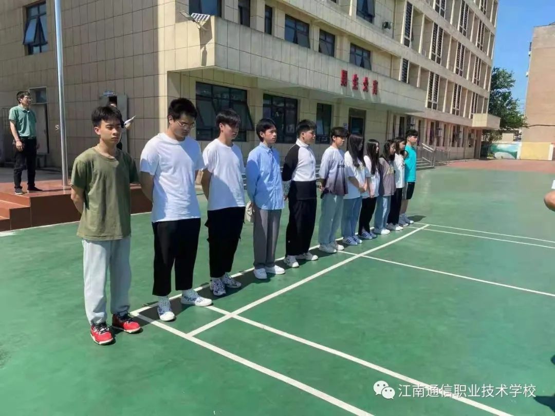 岳陽(yáng)市江南通信職業(yè)技術(shù)學(xué)校,岳陽(yáng)江南學(xué)校,岳陽(yáng)江南通信學(xué)校,岳陽(yáng)職業(yè)學(xué)校 岳陽(yáng)市江南通信職業(yè)技術(shù)學(xué)校,岳陽(yáng)江南學(xué)校,岳陽(yáng)江南通信學(xué)校,岳陽(yáng)職業(yè)學(xué)校