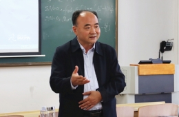 黨委委員、副院長(zhǎng)　武鈞